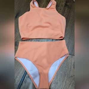 NWOT High-Neck Peach Women’s Bikini Set
